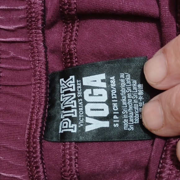 Victoria Secret Womans Pink Burgundy Yoga Pants New S - Picture 5 of 8